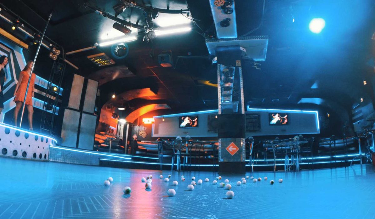 Dance Party -Floor Angle.mp4_snapshot_00.00.000